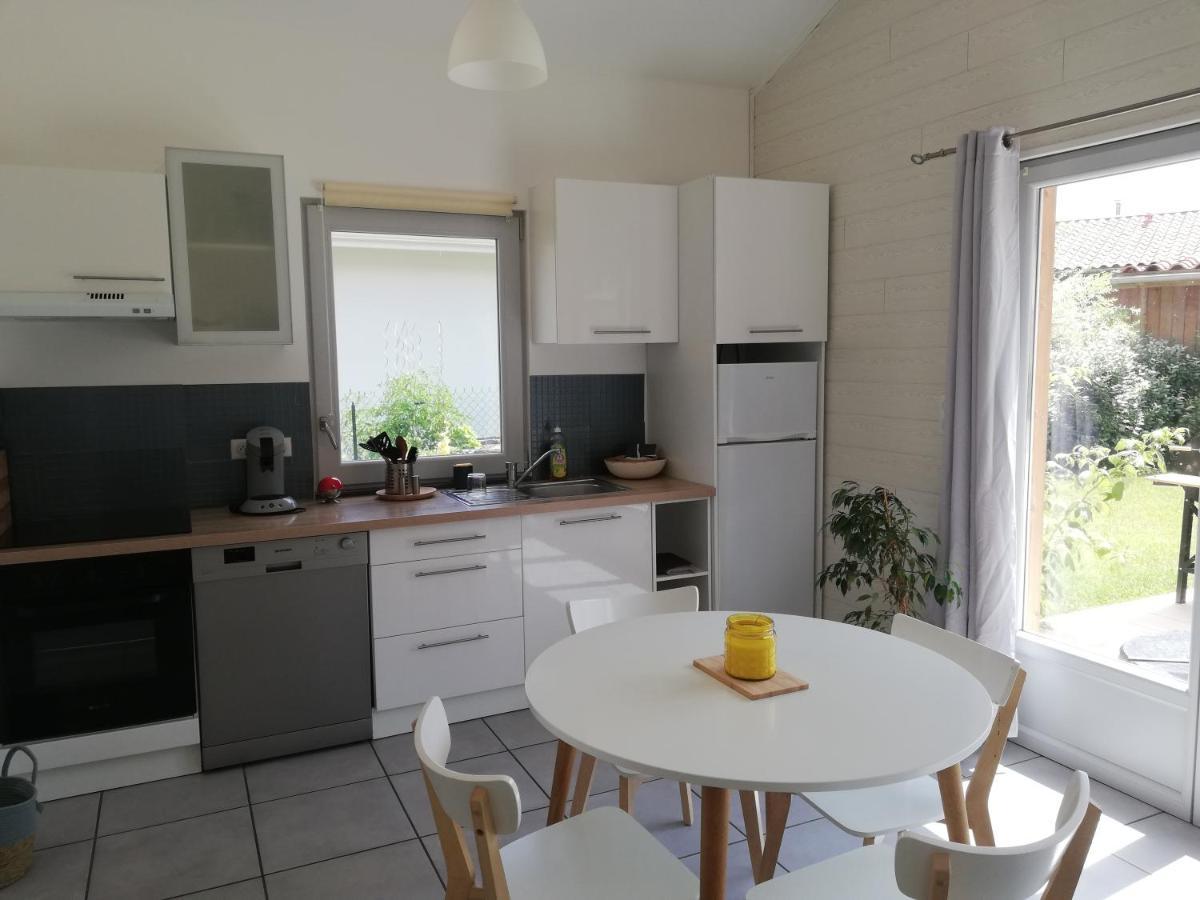 Appartement Proche Lac Et Plage Léon Exterior foto
